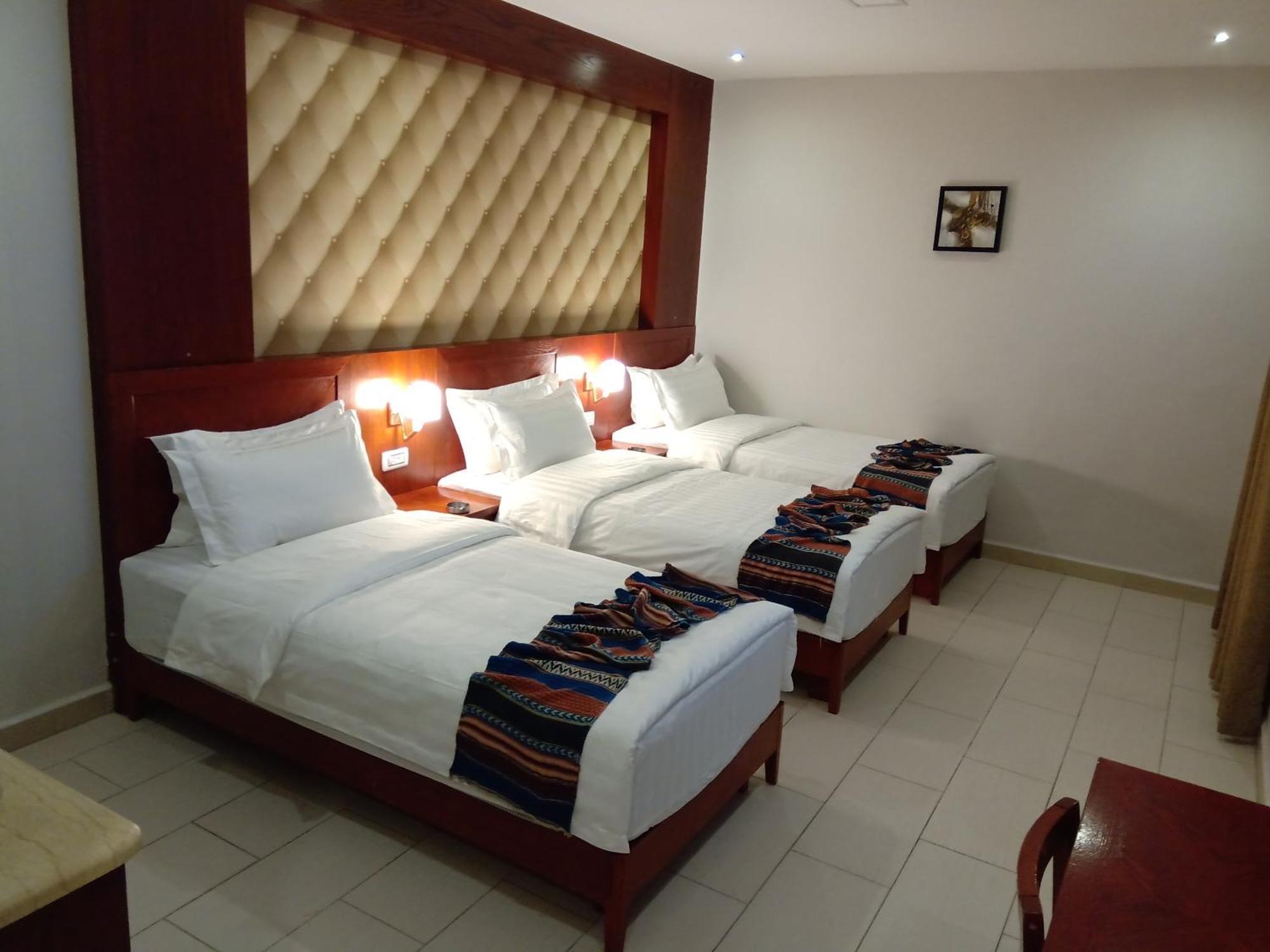 Seven7Days Hotel Aqaba Quarto foto