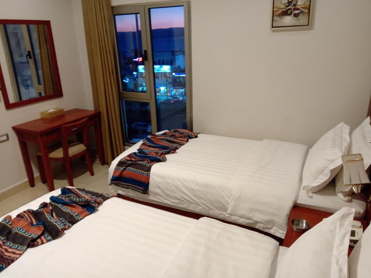 Seven7Days Hotel Aqaba Exterior foto
